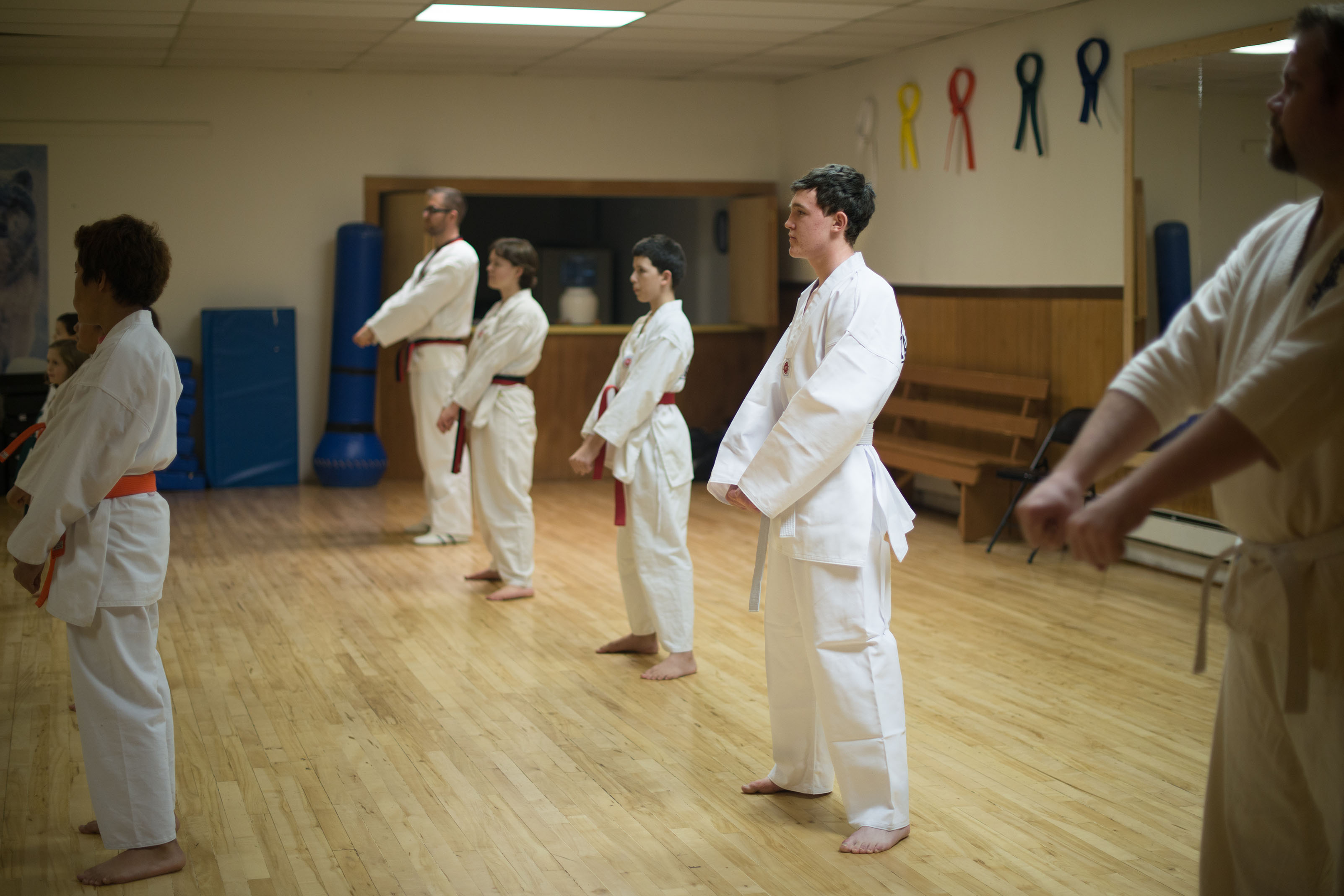 Advanced Taekwondo class in ready stance